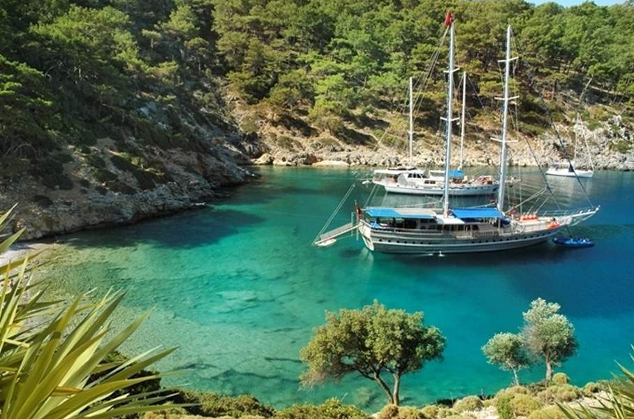 Gümüşlük Tekne Kiralama